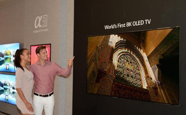 LG привезла на IFA 2018 первый в мире 8K OLED-телевизор LG привезла на IFA 2018 первый в мире 8K OLED-телевизор