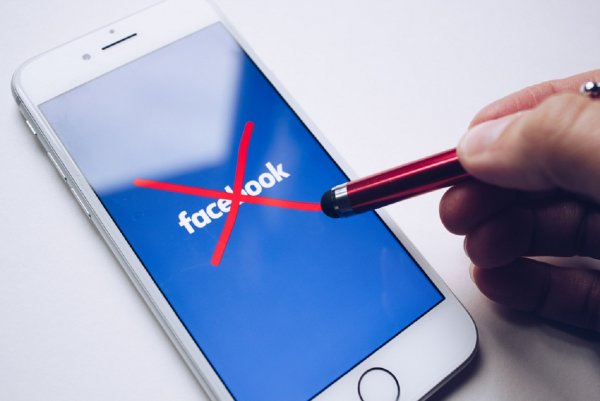 Юзеры со всего мира жалуются на сбои в работе Facebook Юзеры со всего мира жалуются на сбои в работе Facebook