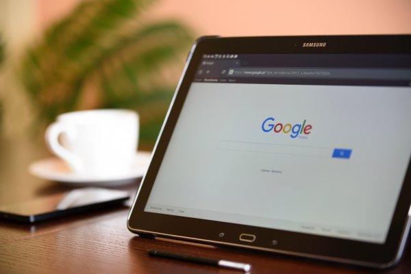 Google празднует своё 20-летие Google празднует своё 20-летие