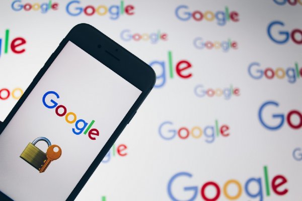 Google убеждает пользователей Gmail в надеждой защите информации Google убеждает пользователей Gmail в надеждой защите информации