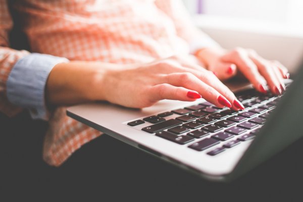 Microsoft запустила бесплатную версию мессенджера Teams Microsoft запустила бесплатную версию мессенджера Teams