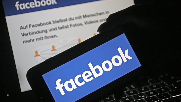 Пользователи пожаловались на сбой в работе Facebook Пользователи пожаловались на сбой в работе Facebook