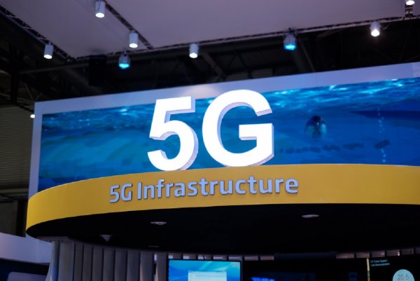 В Южной Корее заработала первая в мире сеть 5G В Южной Корее заработала первая в мире сеть 5G