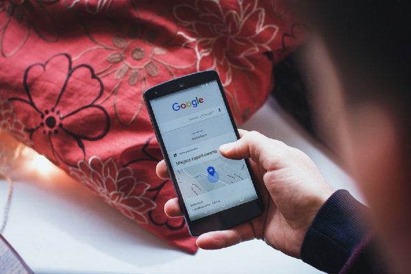 Google не стал спорить с Роскомнадзором о штрафе в полмиллиона Google не стал спорить с Роскомнадзором о штрафе в полмиллиона