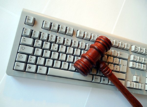 Платежный сервис QIWI подвергся хакерской атаке Платежный сервис QIWI подвергся хакерской атаке