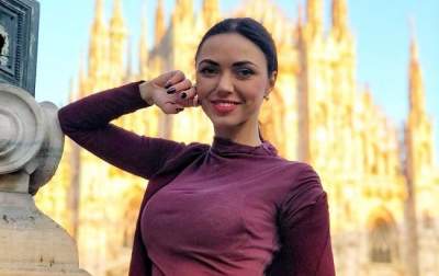 Вика из «НеАнгелов» примерила свадебное платье