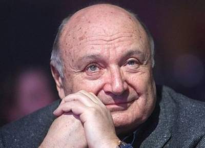 Известный сатирик отменил все свои выступления