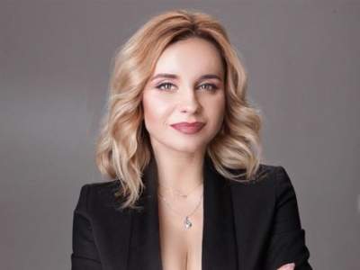 Лилия Ребрик сфотографировалась в Париже Лилия Ребрик сфотографировалась в Париже