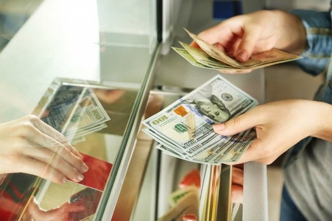 Обменный пункт валюты в Киеве